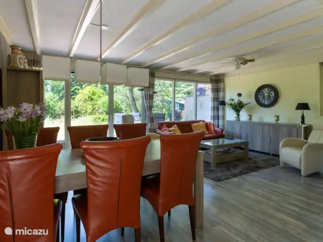 Woonkamer #4
